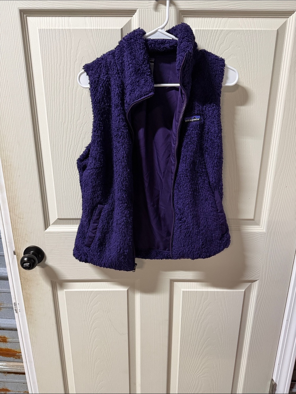 Patagonia Deep Purple Sherpa Fleece Vest for women’s
